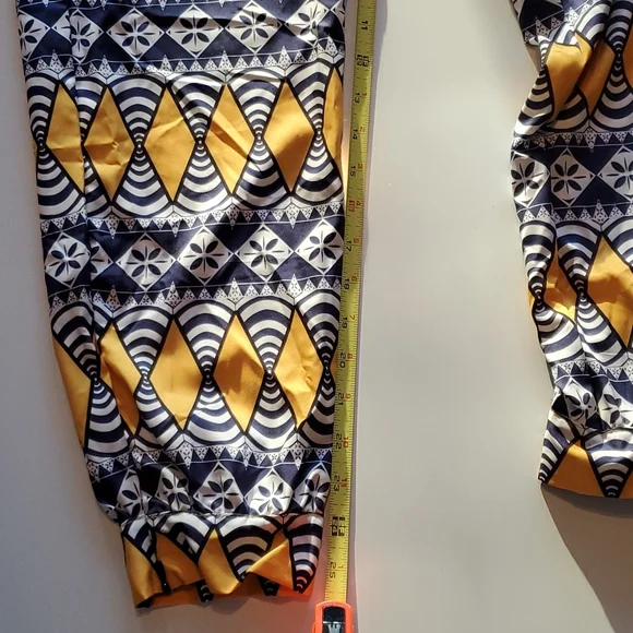 Women's Pants - Picture 6 of 12